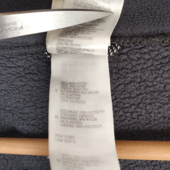 The North Face Fleece Full Zip Jacket - Picture 14 of 14